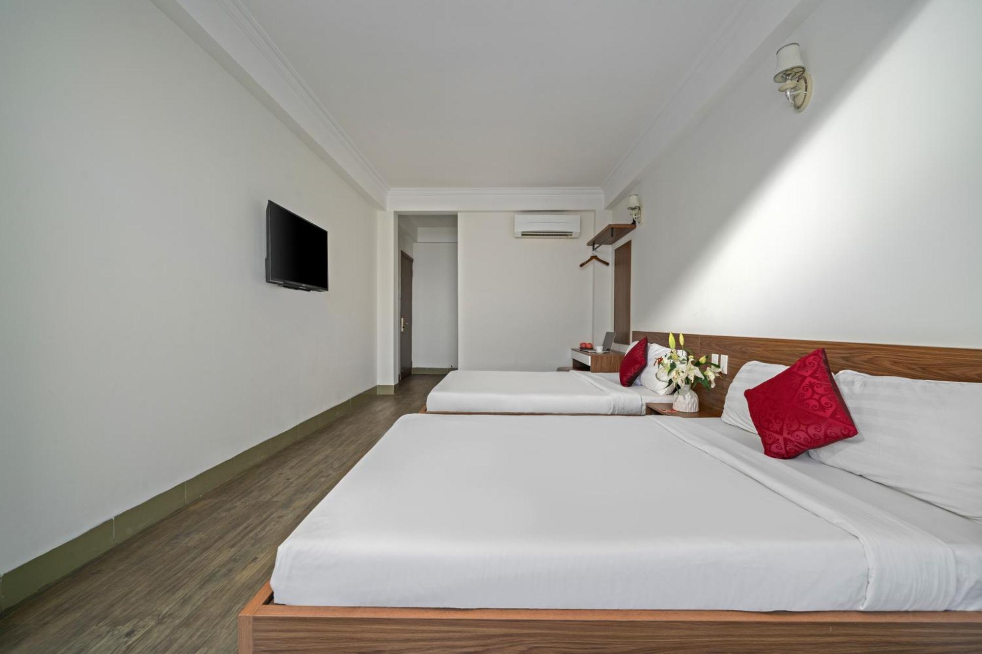 Hôtel Khach San Nami Nha Trang Extérieur photo