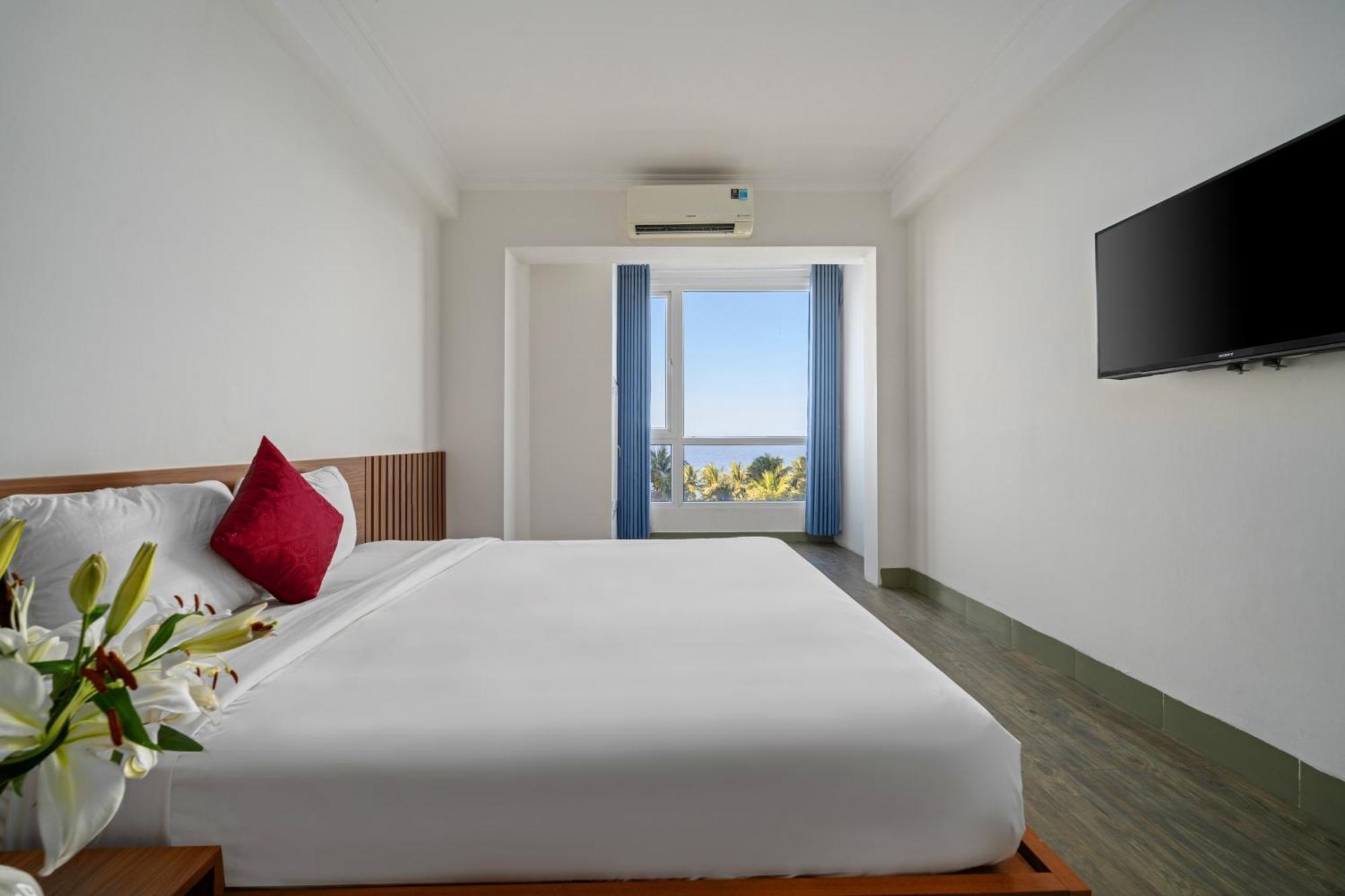 Hôtel Khach San Nami Nha Trang Extérieur photo