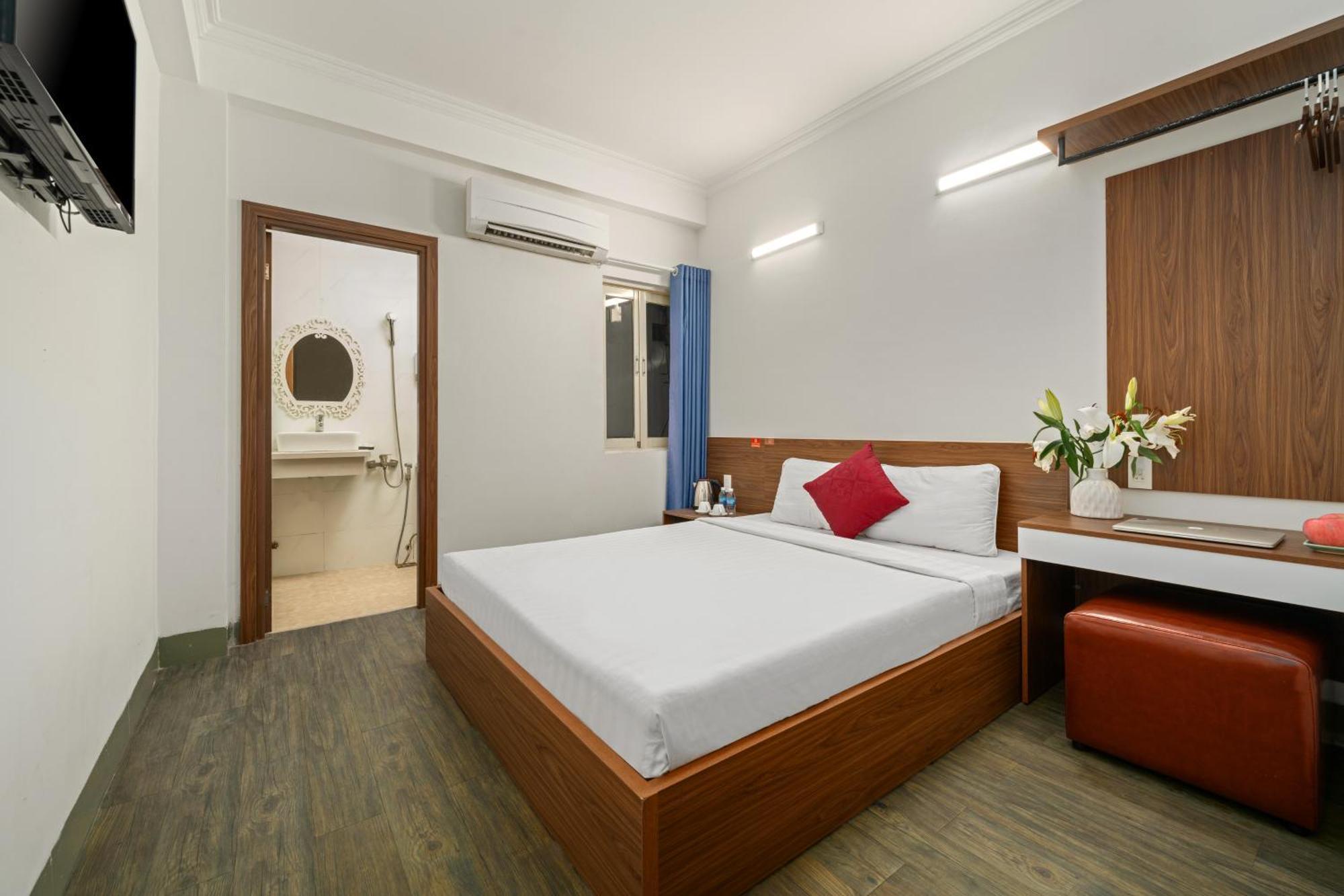 Hôtel Khach San Nami Nha Trang Extérieur photo